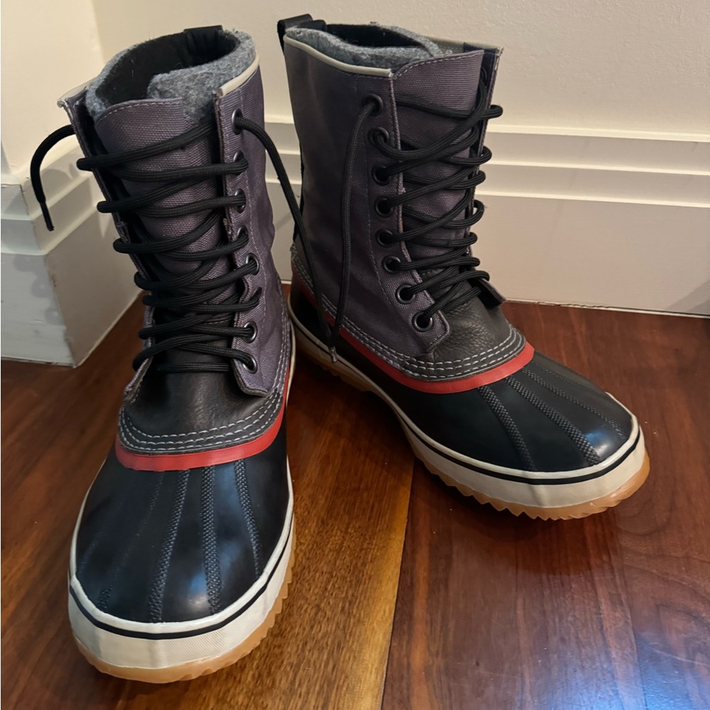 Sorel men’s snow boots size 10